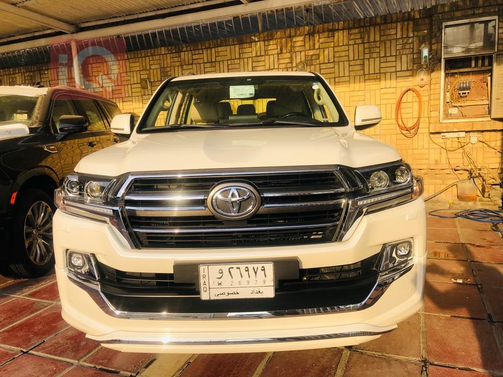 تويوتا لاندكروزر